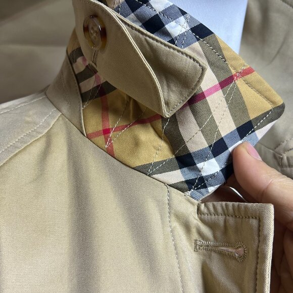 Burberry Yellow Gabardine Camden Car Coat - Picture 8 of 16